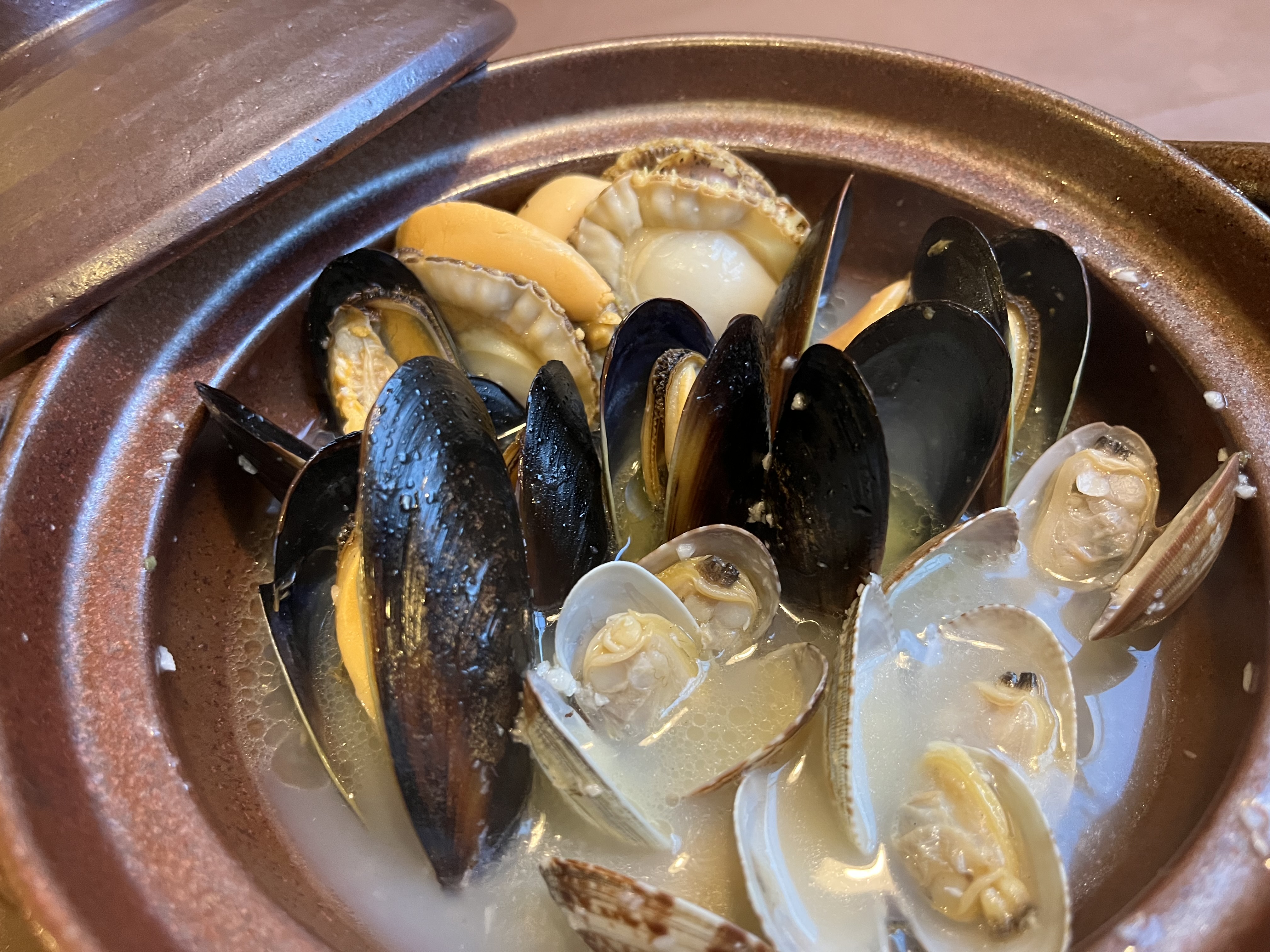 ワインによく合うおつまみがたくさん!